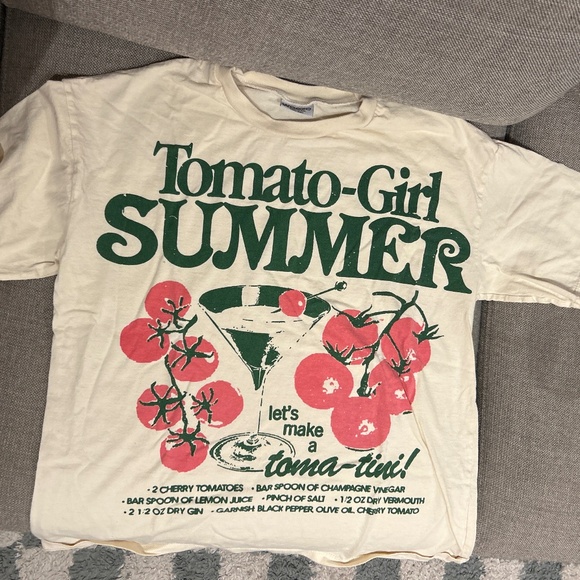 Tomato Girl Summer Tee - Picture 1 of 2